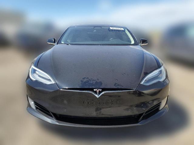 Хетчбеки TESLA MODEL S 2016 Чорний