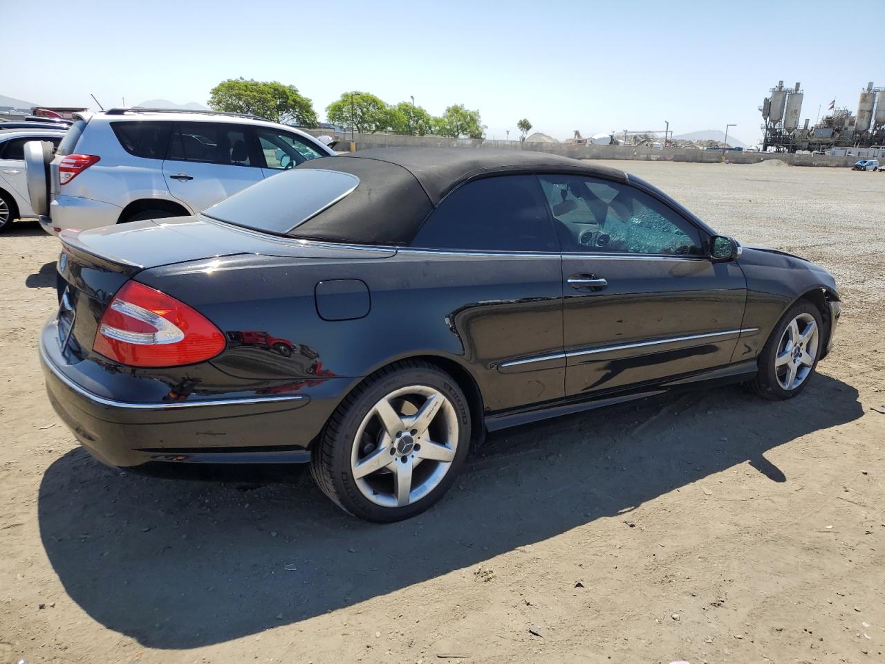 2005 Mercedes-Benz Clk 500 VIN: WDBTK75J75F138140 Lot: 58316354