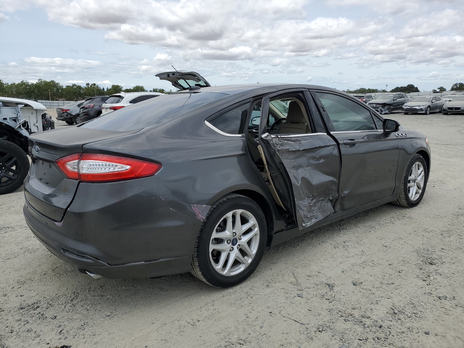 2015 Ford Fusion Se vin: 3FA6P0H79FR214409