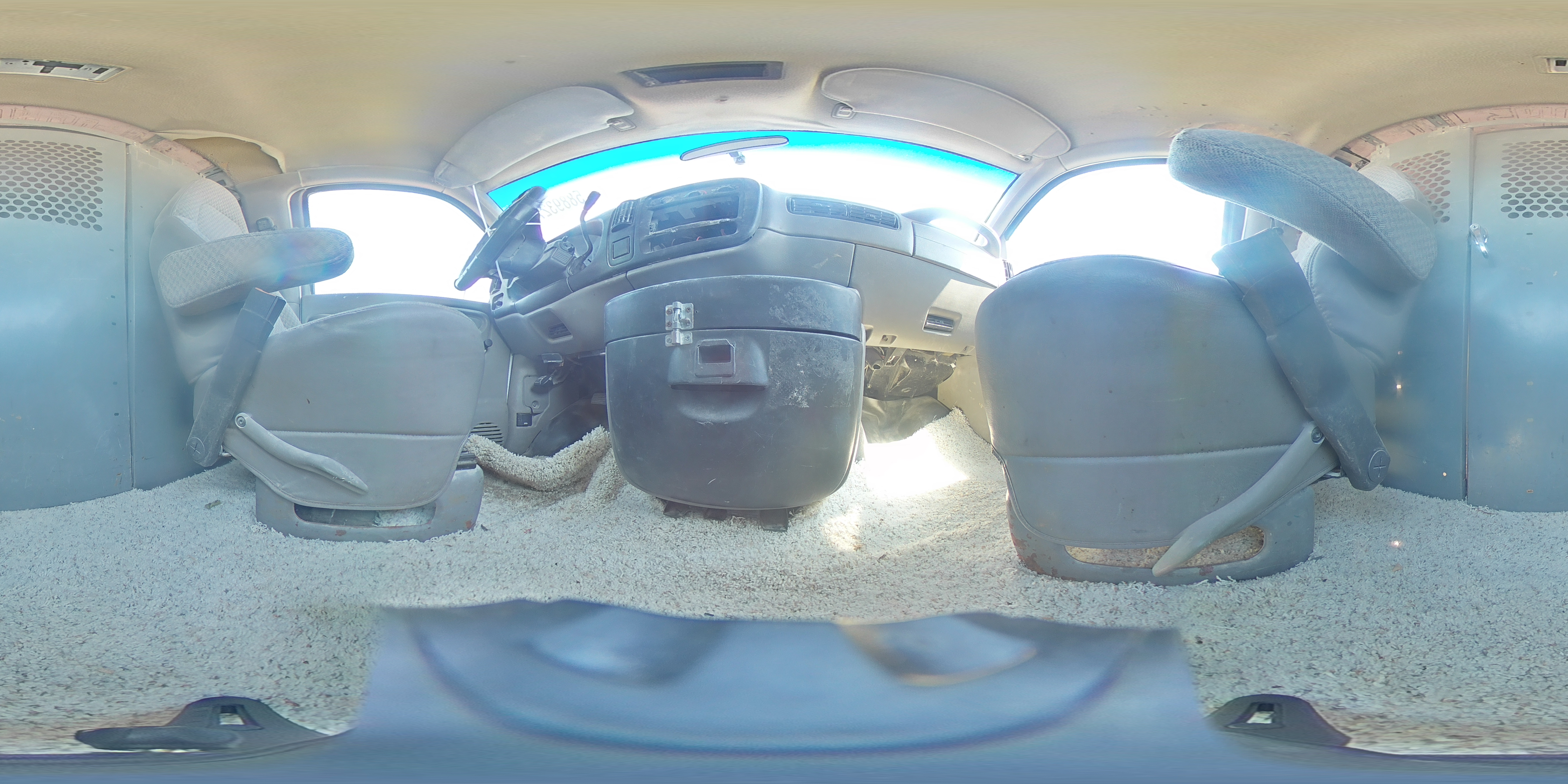 2001 Chevrolet Express G3500 VIN: 1GCHG39R611245947 Lot: 58893274