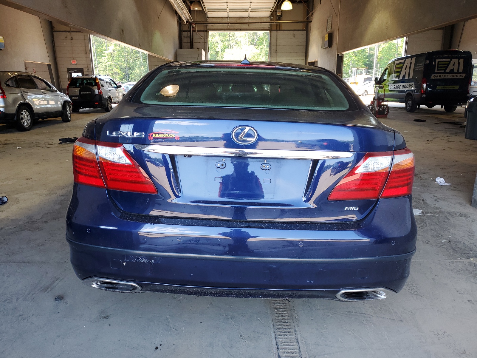JTHCL5EF8A5008686 2010 Lexus Ls 460