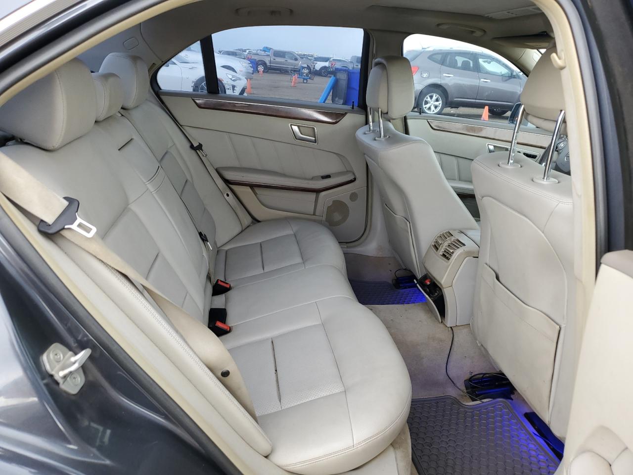 2012 Mercedes-Benz E 350 VIN: WDDHF5KB5CA542437 Lot: 59595904