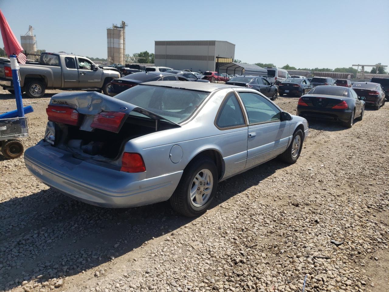 1997 Ford Thunderbird Lx VIN: 1FALP6240VH126479 Lot: 60247394