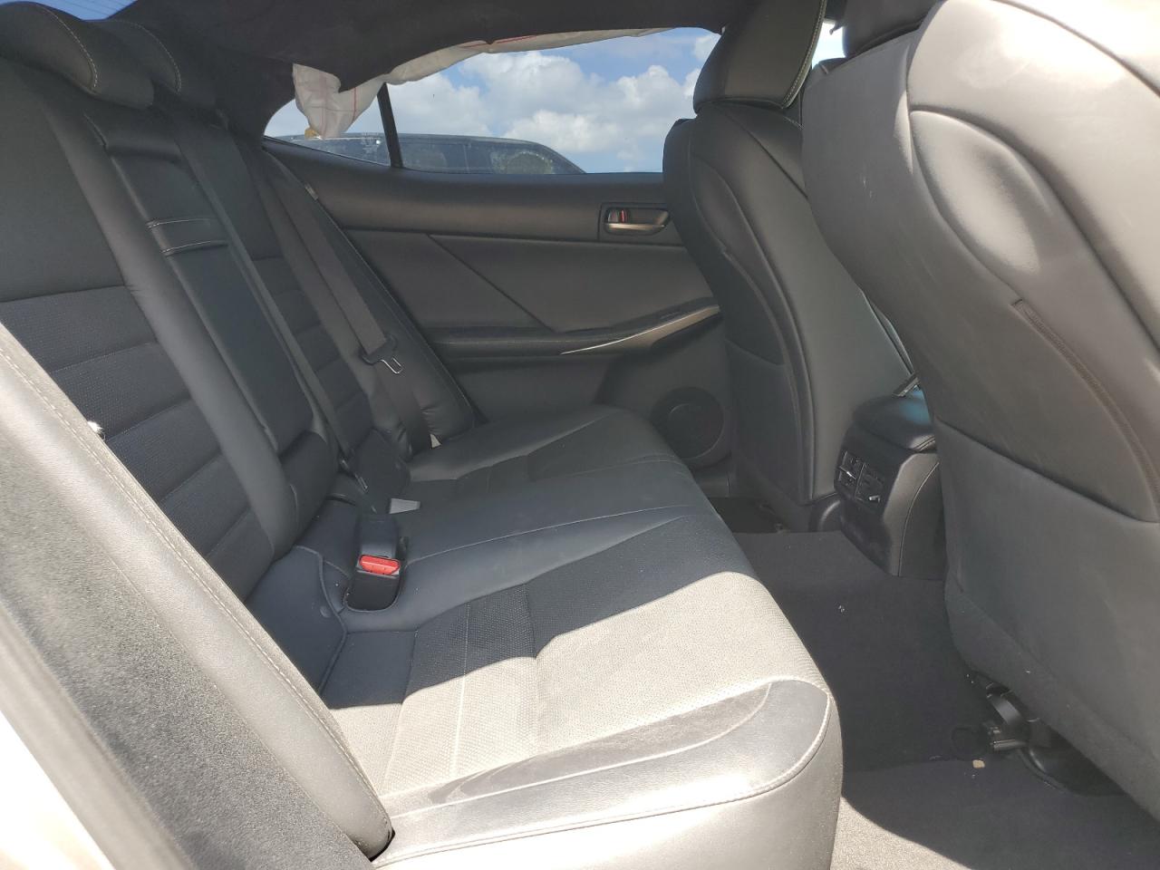 2018 Lexus Is 300 VIN: JTHC81D24J5031178 Lot: 60237974