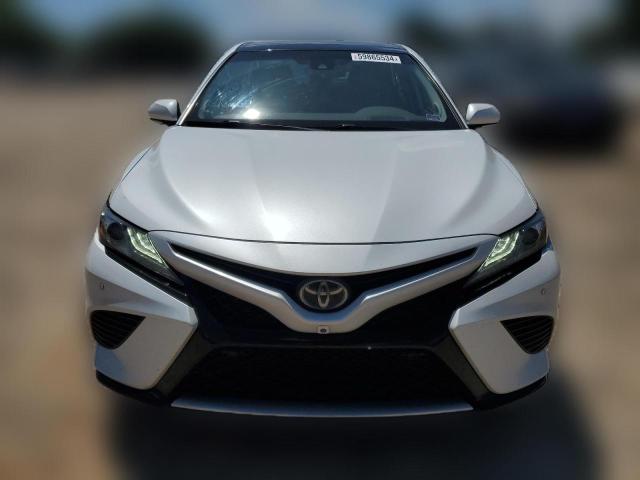  TOYOTA CAMRY 2019 Biały