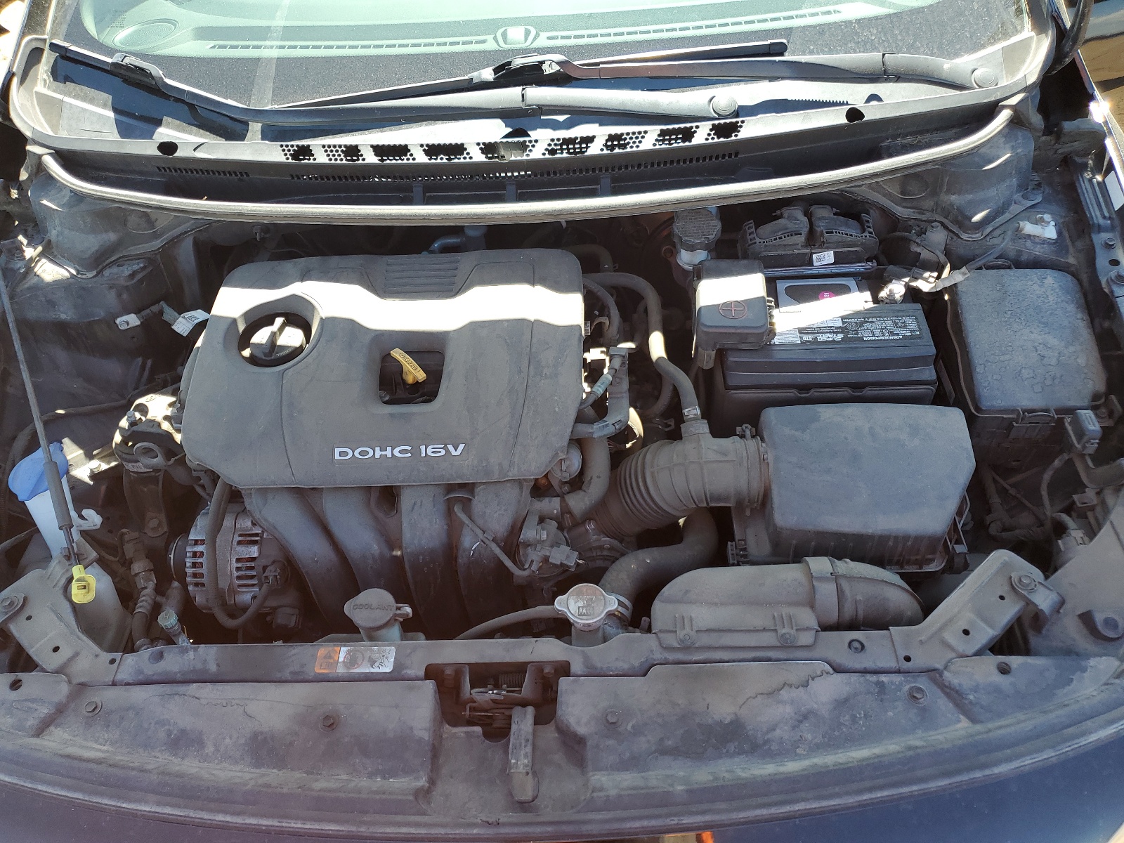 3KPFK4A75HE135856 2017 Kia Forte Lx