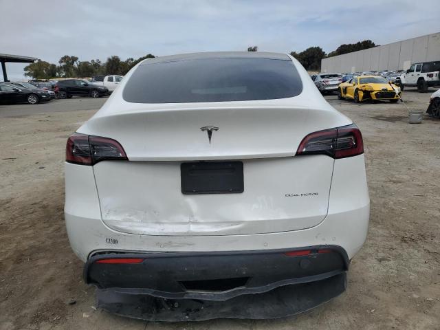  TESLA MODEL Y 2021 Белый