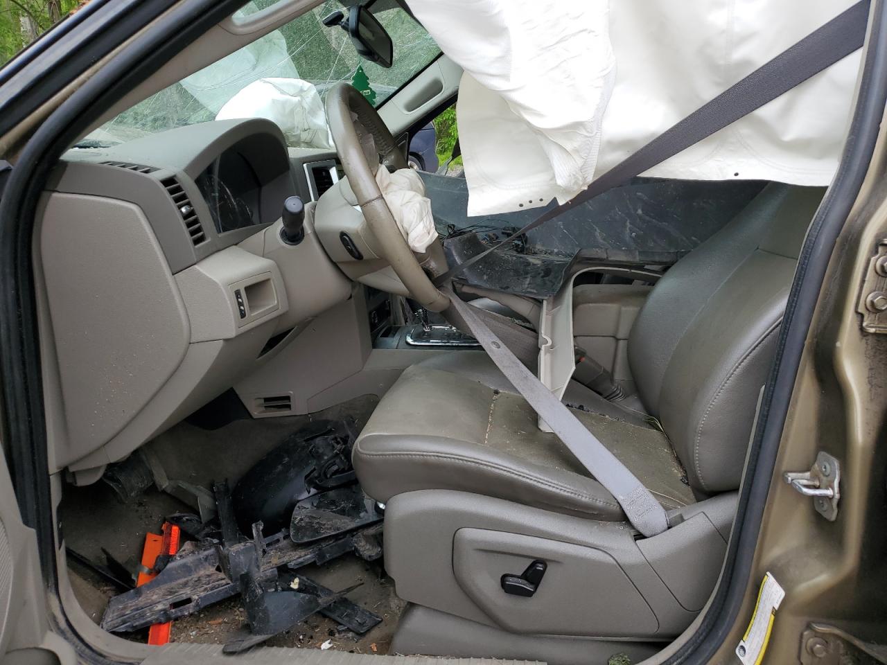 2008 Jeep Grand Cherokee Laredo VIN: 1J8HR48M98C218447 Lot: 57656484