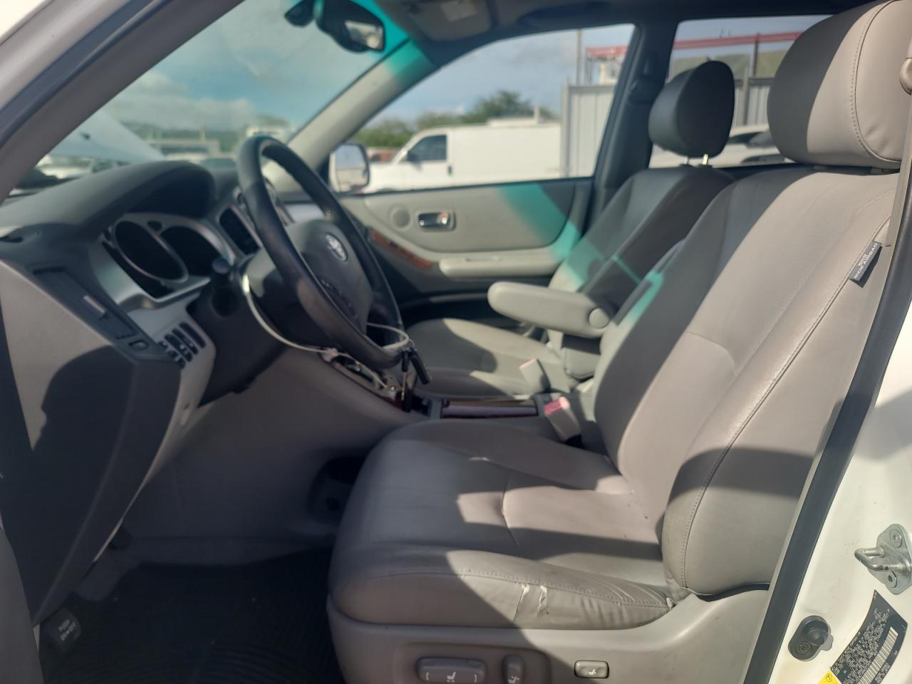 2006 Toyota Highlander Hybrid VIN: JTEEW21A860012490 Lot: 57349654