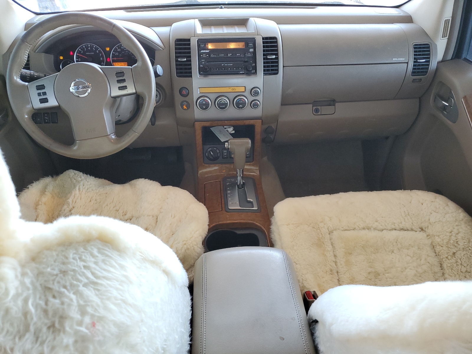 5N1AR18W35C754715 2005 Nissan Pathfinder Le