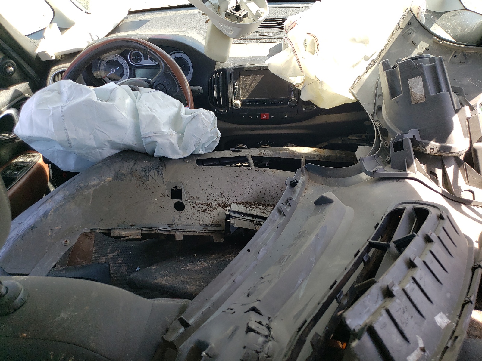 ZFBCFADH0EZ007148 2014 Fiat 500L Trekking