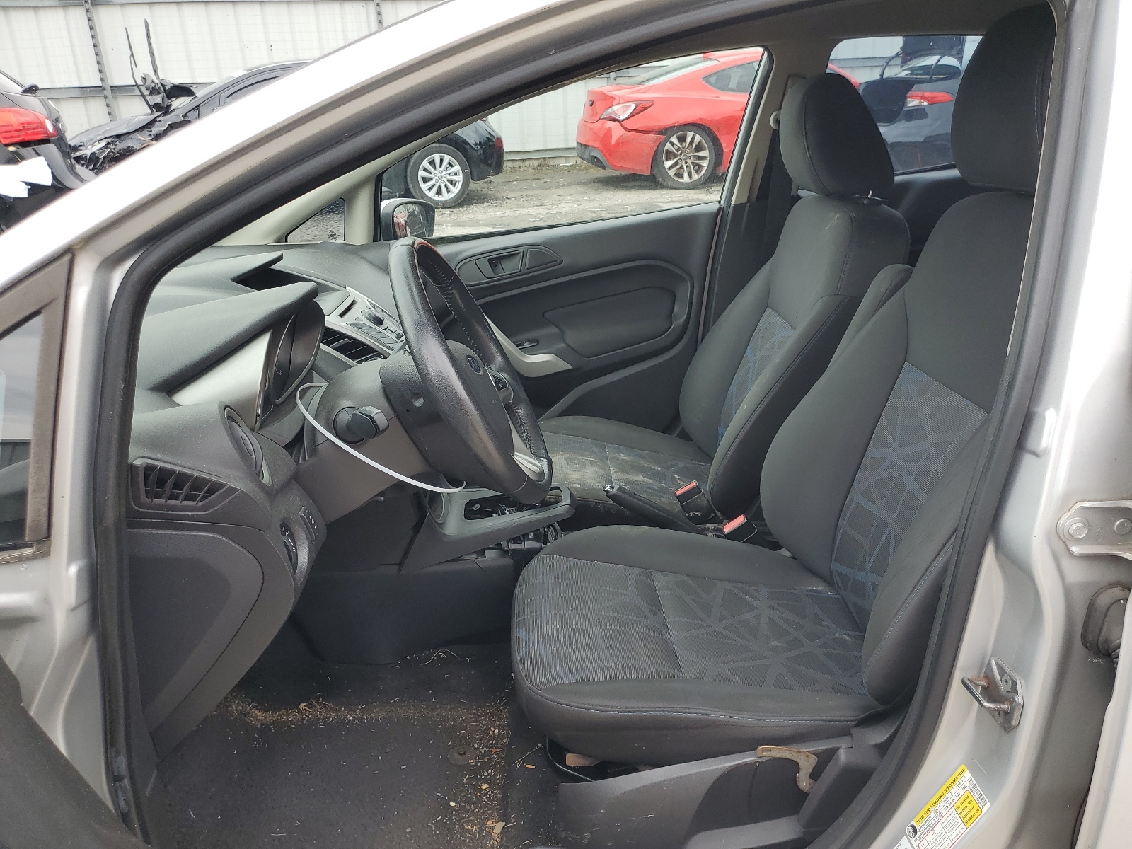 3FADP4EJ0DM109038 2013 Ford Fiesta Se