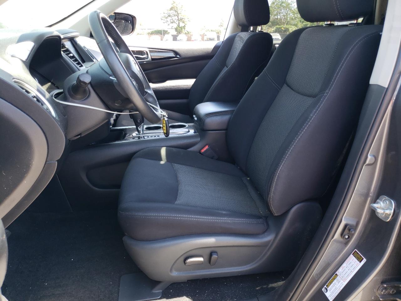 2018 Nissan Pathfinder S VIN: 5N1DR2MN6JC618668 Lot: 59488404