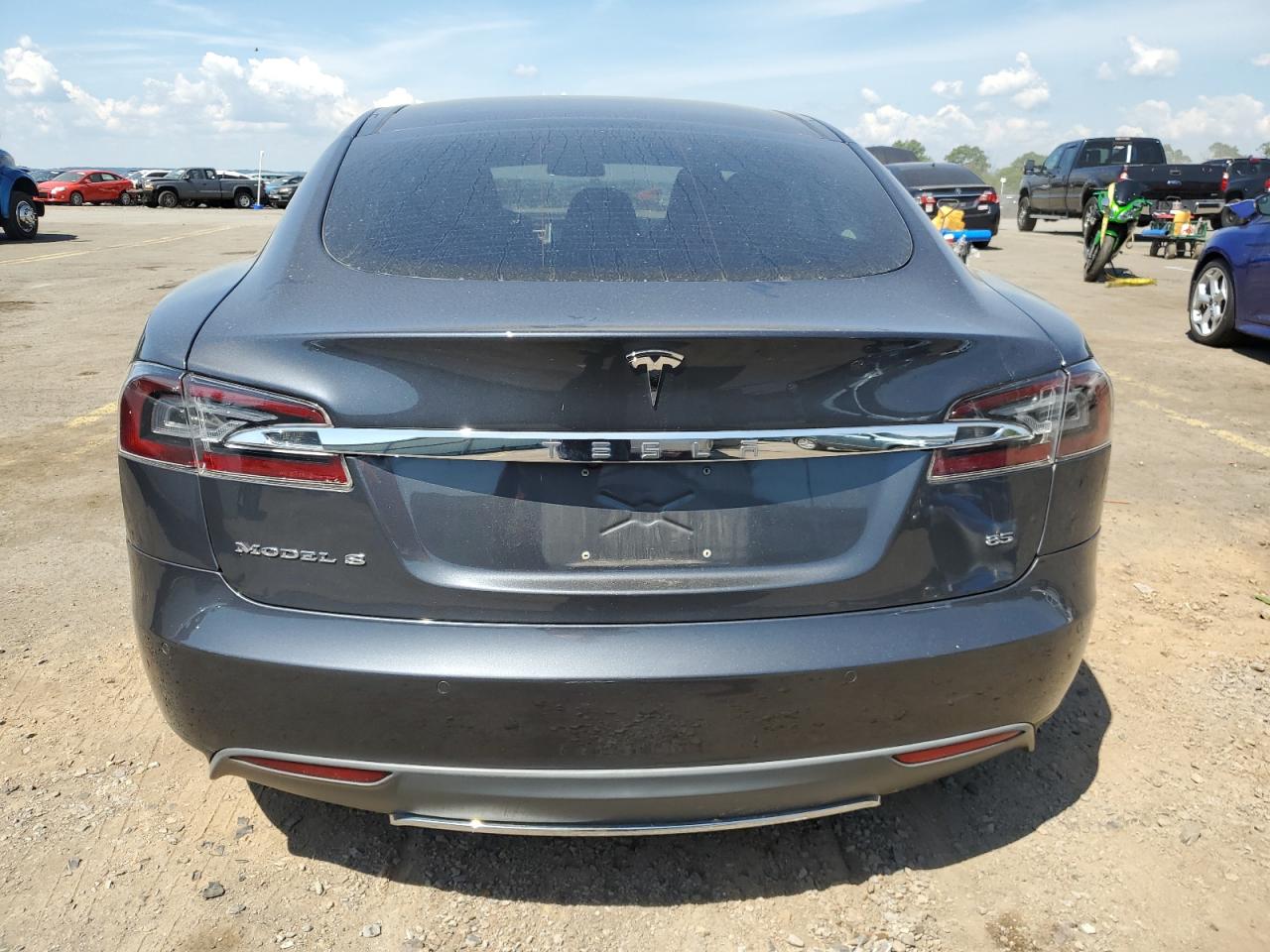 2014 Tesla Model S VIN: 5YJSA1H18EFP56760 Lot: 58955944