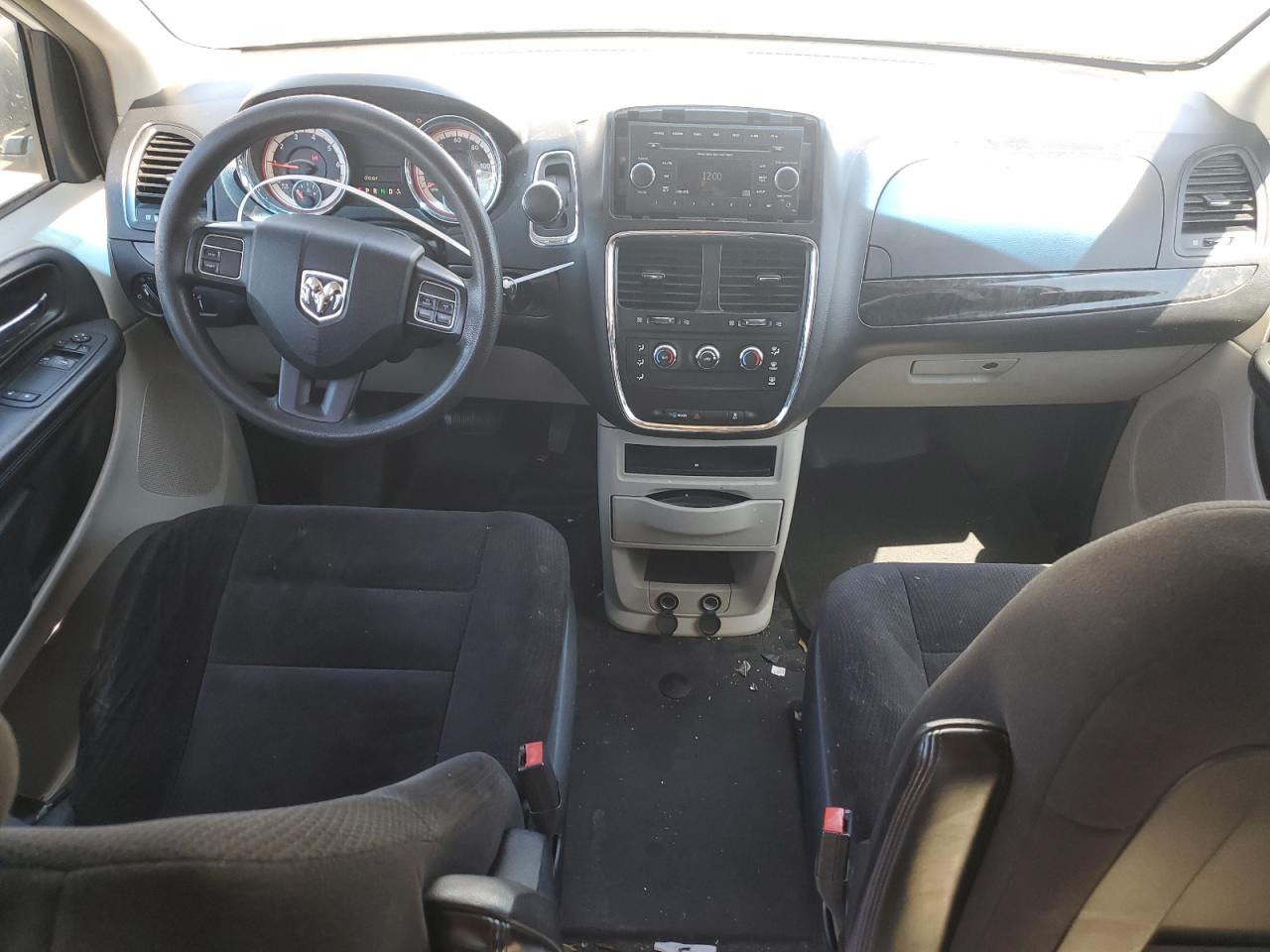 2014 RAM Cargo Van Tradesman - Image 8