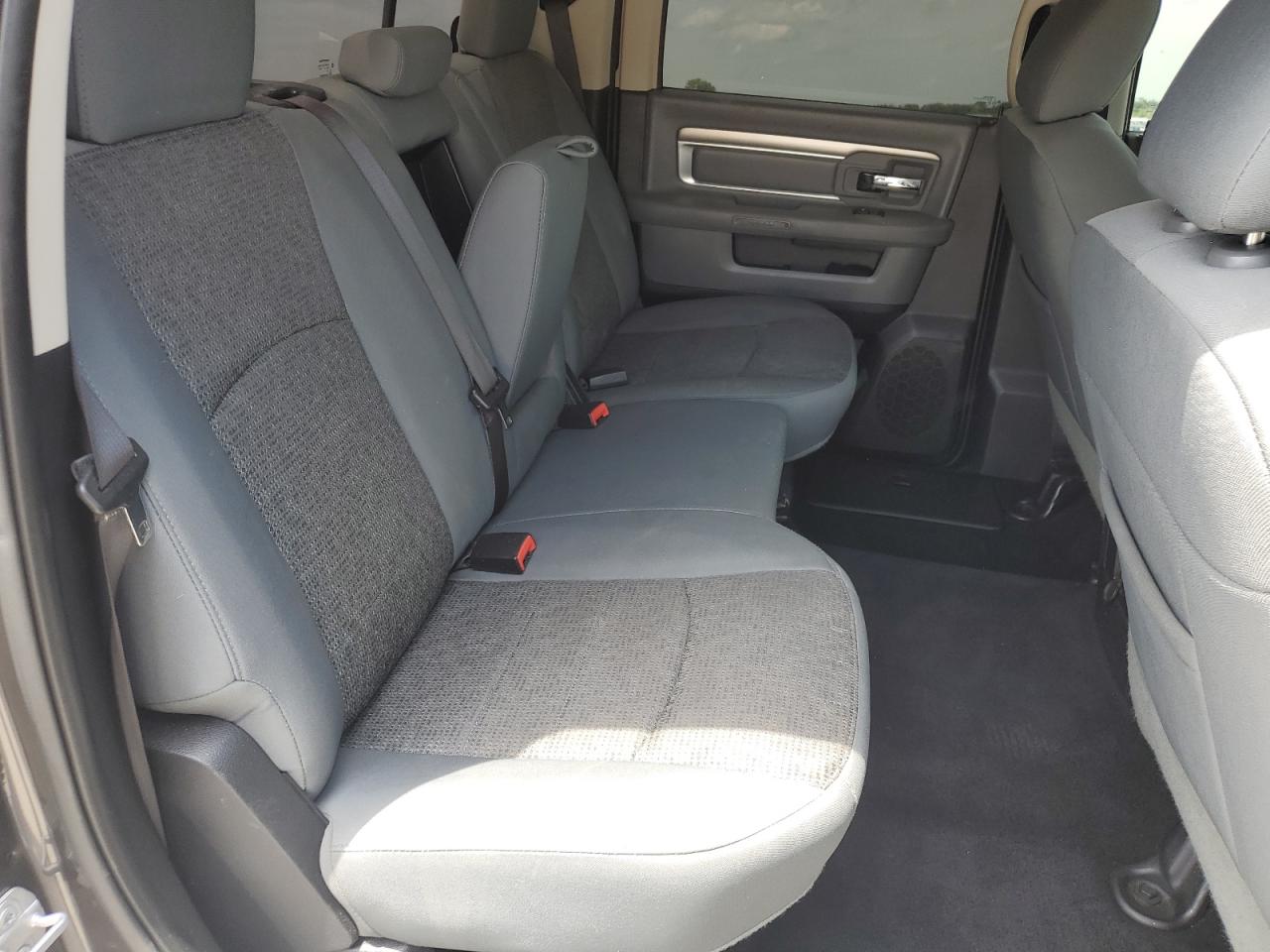 2016 Ram 1500 Slt VIN: 3C6RR7LT2GG250400 Lot: 58728204