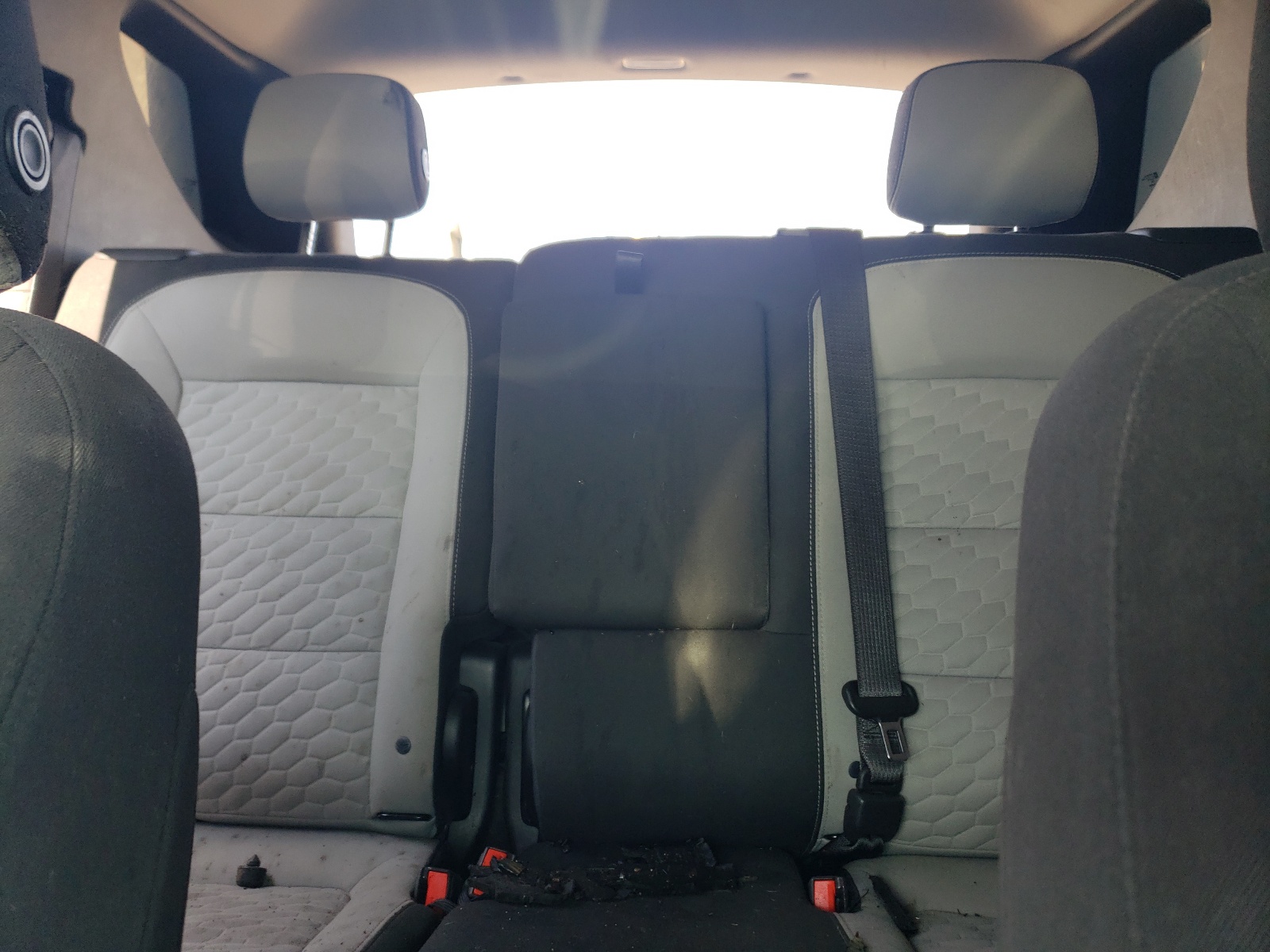 3GNAXJEV1JS621078 2018 Chevrolet Equinox Lt