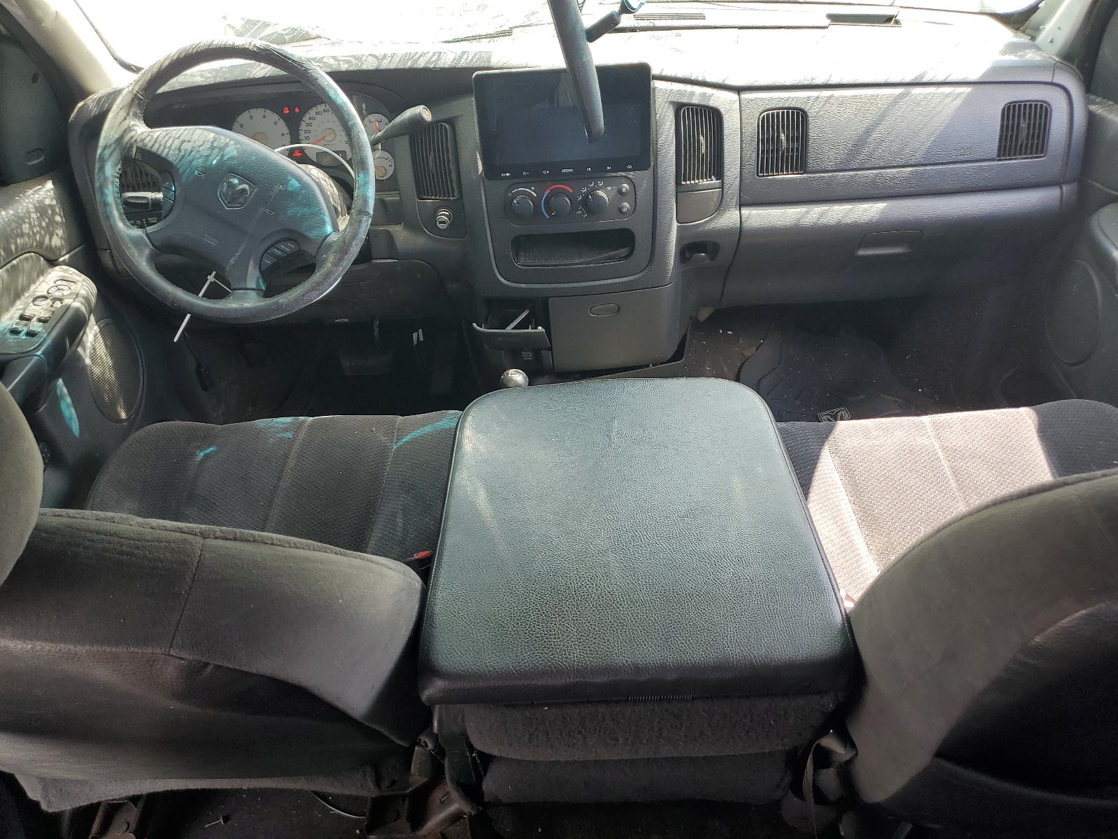 1D7HU18N42S685663 2002 Dodge Ram 1500