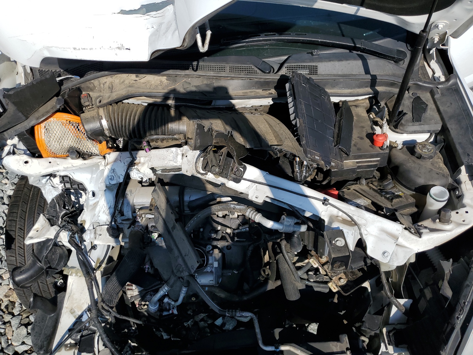 2GNALBEKXF1102010 2015 Chevrolet Equinox Lt