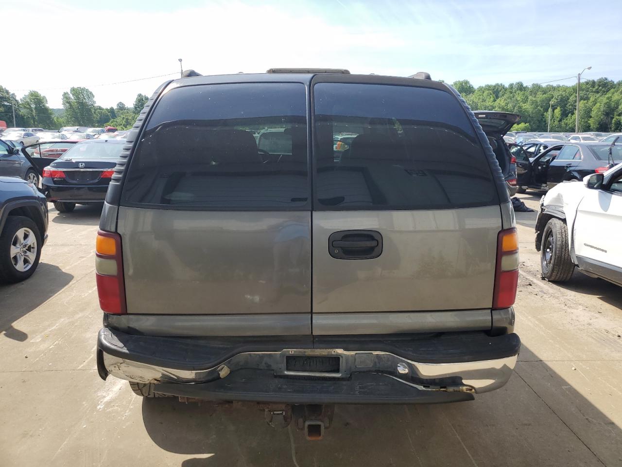 2000 GMC Yukon VIN: 1GKEK13T5YJ173986 Lot: 54668194