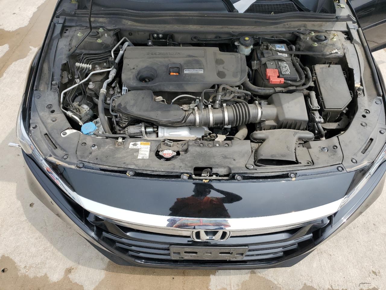 1HGCV2F99KA027387 2019 Honda Accord Touring