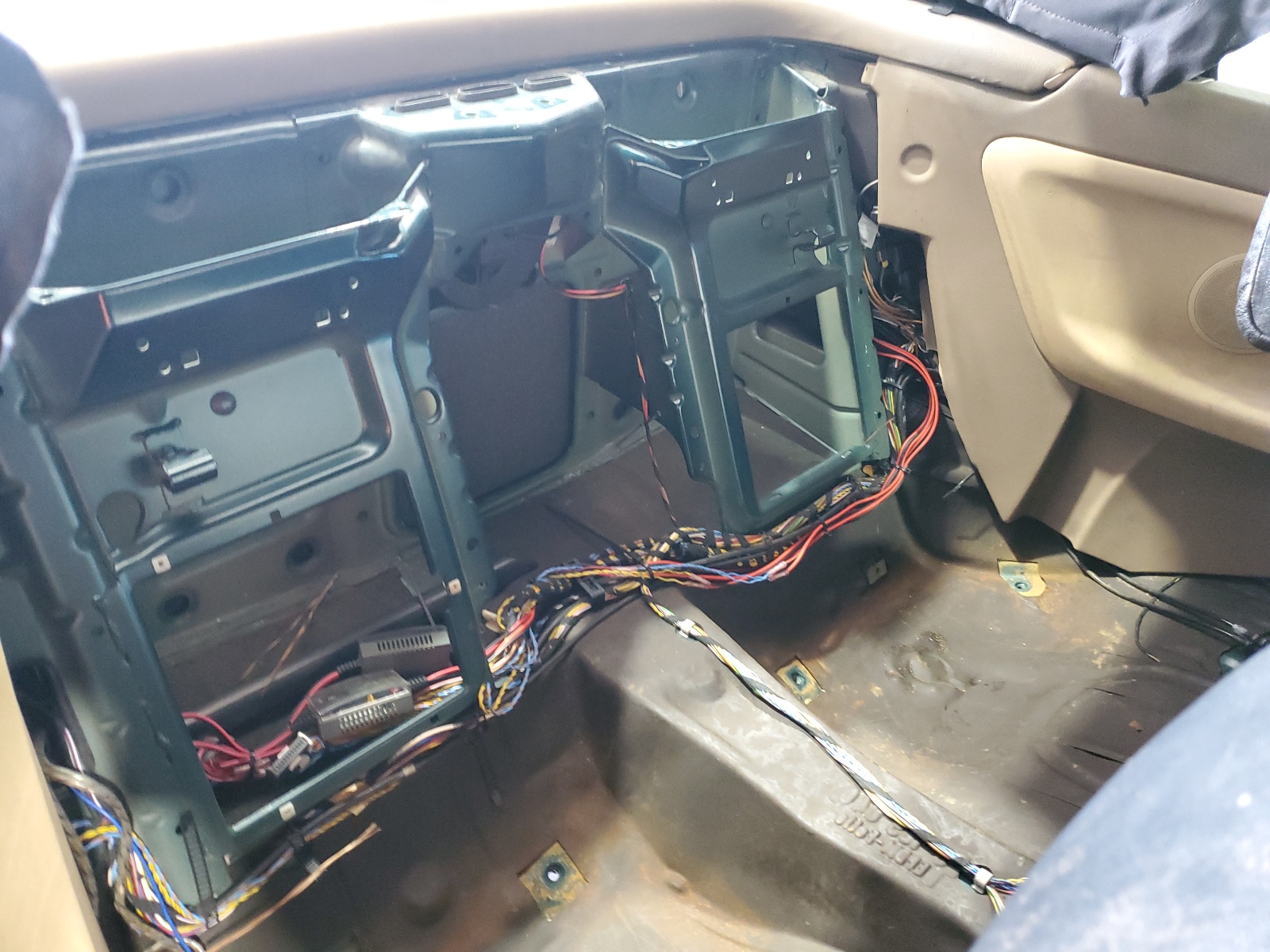 WBABK8324TET90085 1996 BMW 328 Ic Automatic