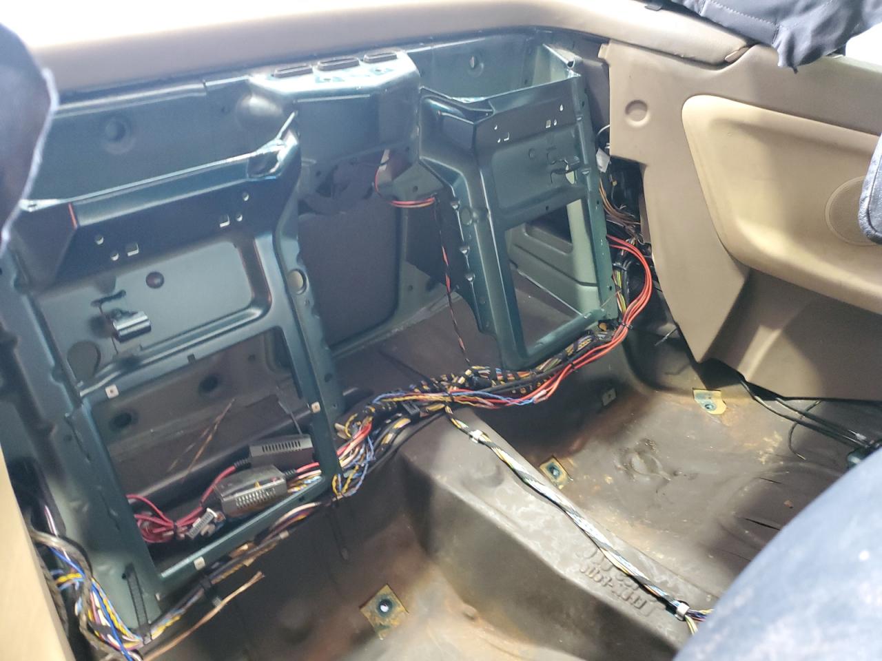 1996 BMW 328 Ic Automatic VIN: WBABK8324TET90085 Lot: 61091284