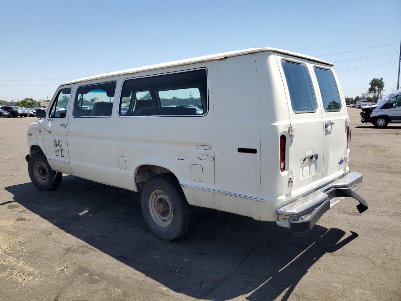 1990 Ford Econoline - Image 2