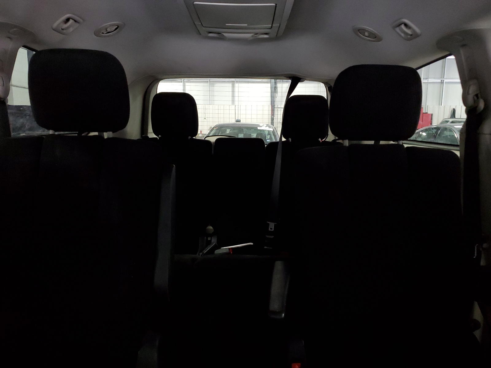 2A4RR5DG9BR703374 2011 Chrysler Town & Country Touring