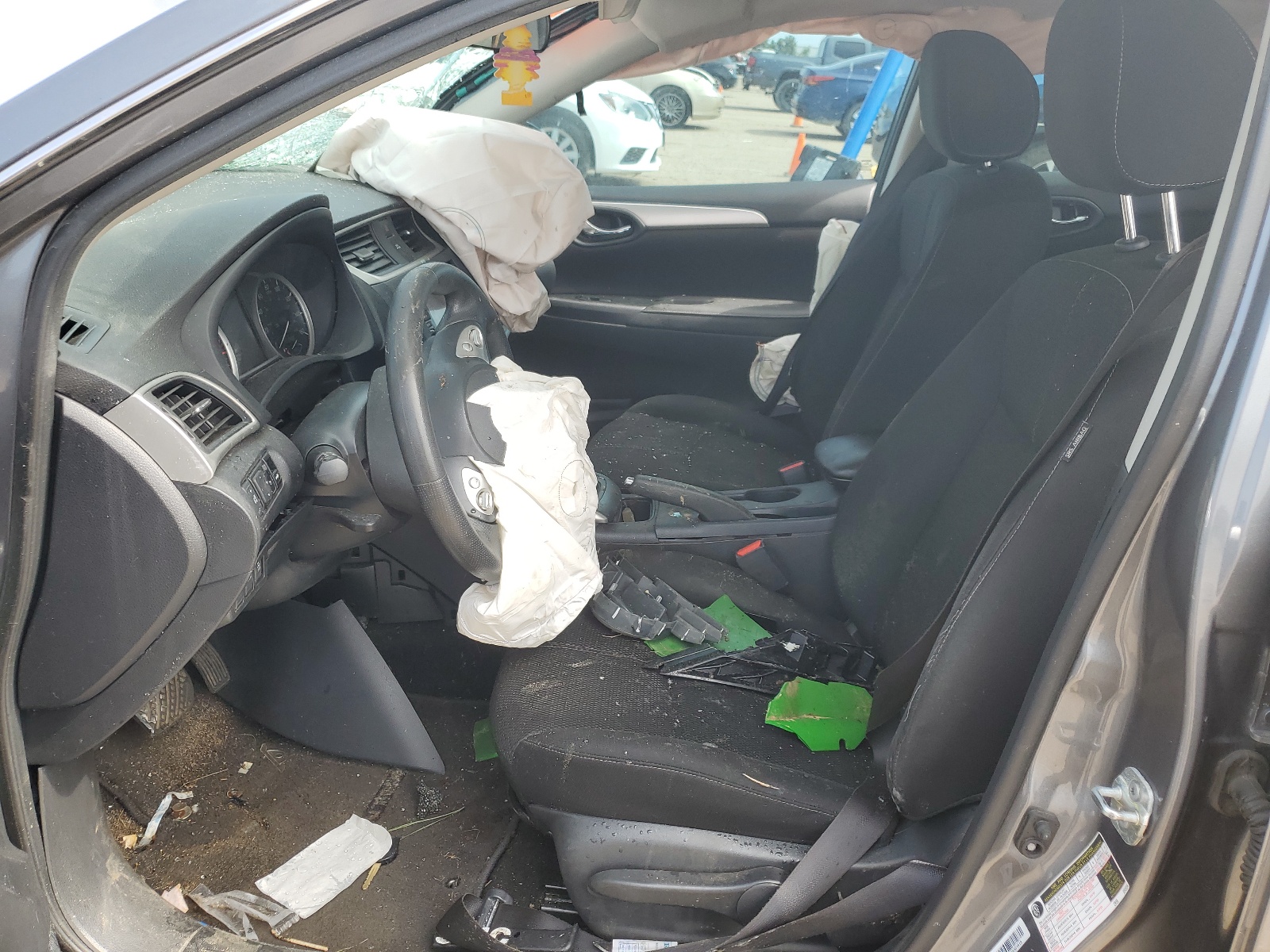 3N1AB7AP8JY230687 2018 Nissan Sentra S