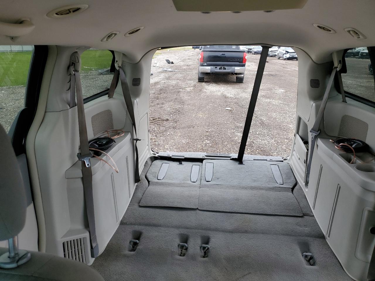 2010 Chrysler Town & Country Lx VIN: 2A4RR2D11AR438913 Lot: 60025614