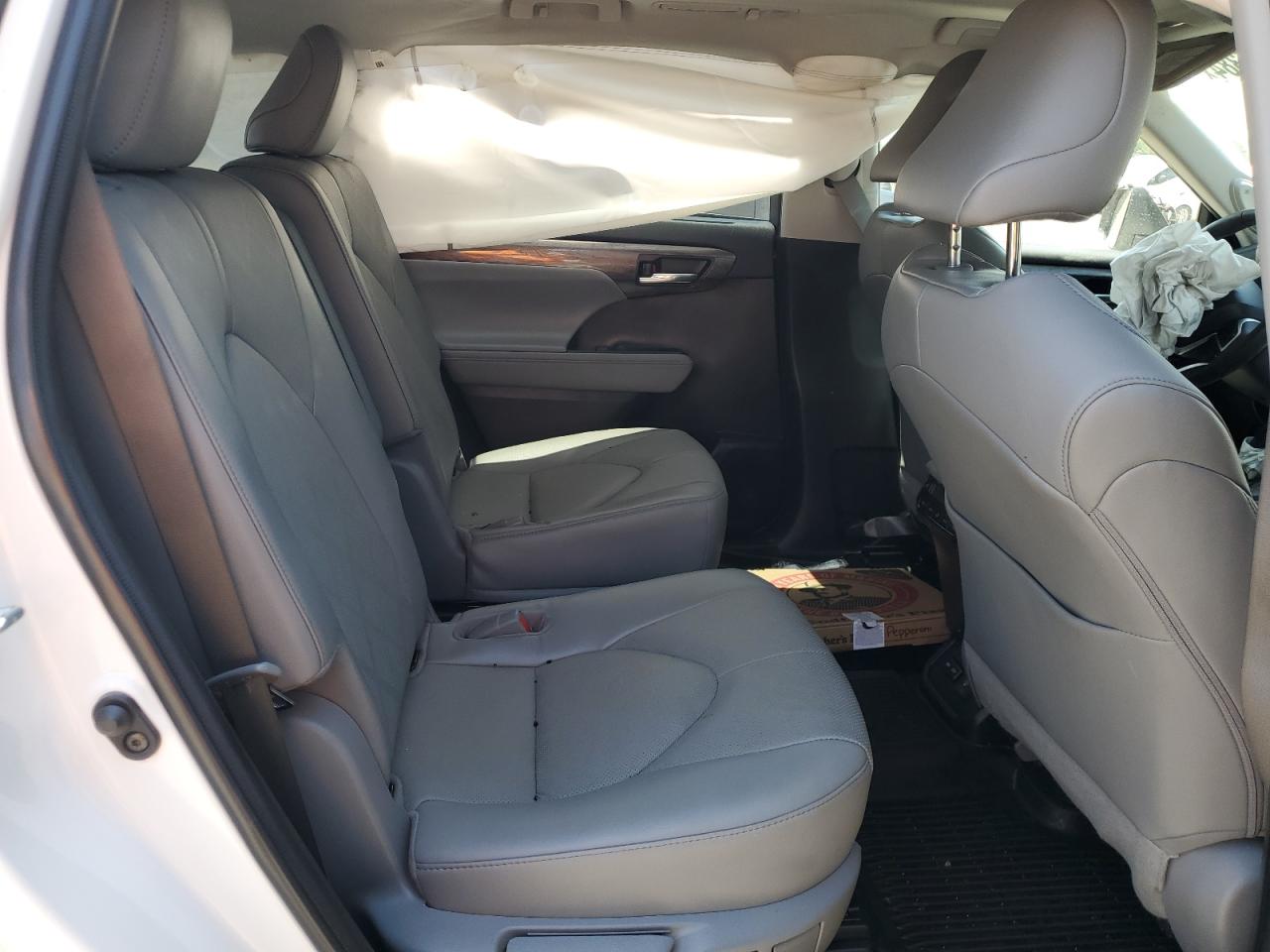 2022 Toyota Highlander Platinum VIN: 5TDFZRBH9NS234312 Lot: 58935384