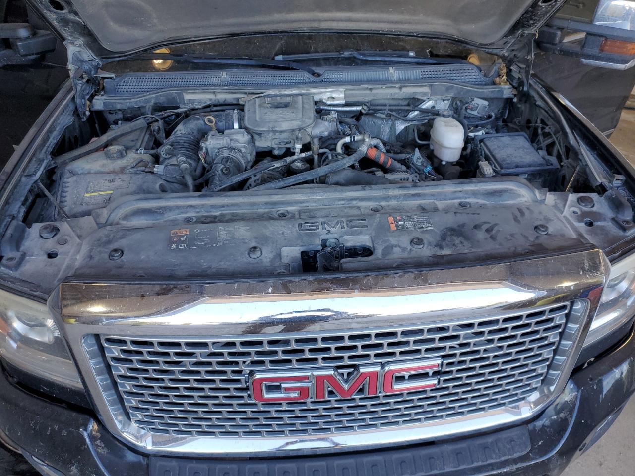 1GT120E88FF552168 2015 GMC Sierra K2500 Denali