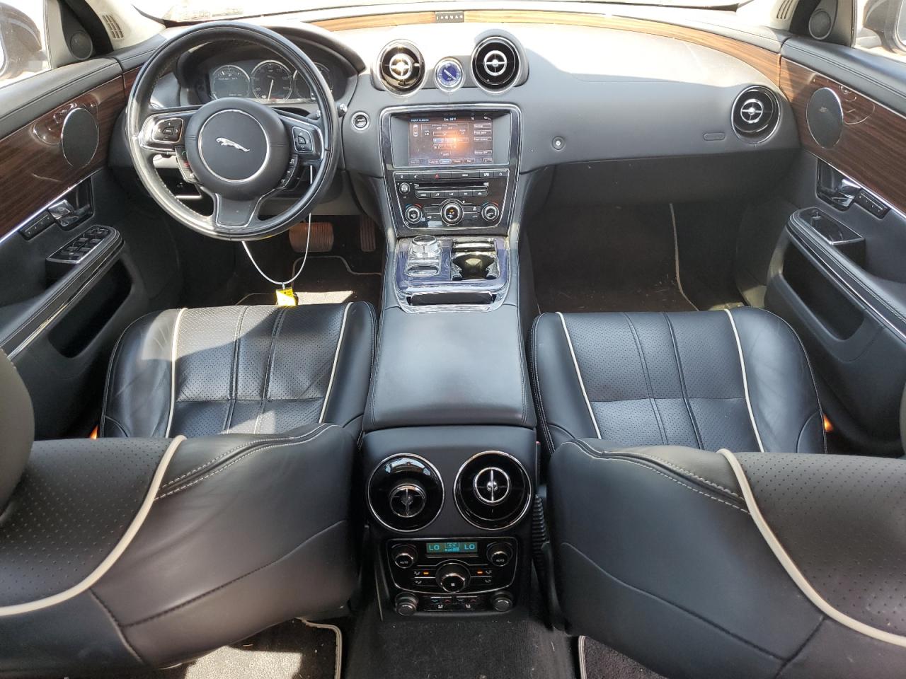 2011 Jaguar Xjl VIN: SAJWA2GB3BLV15068 Lot: 56644884