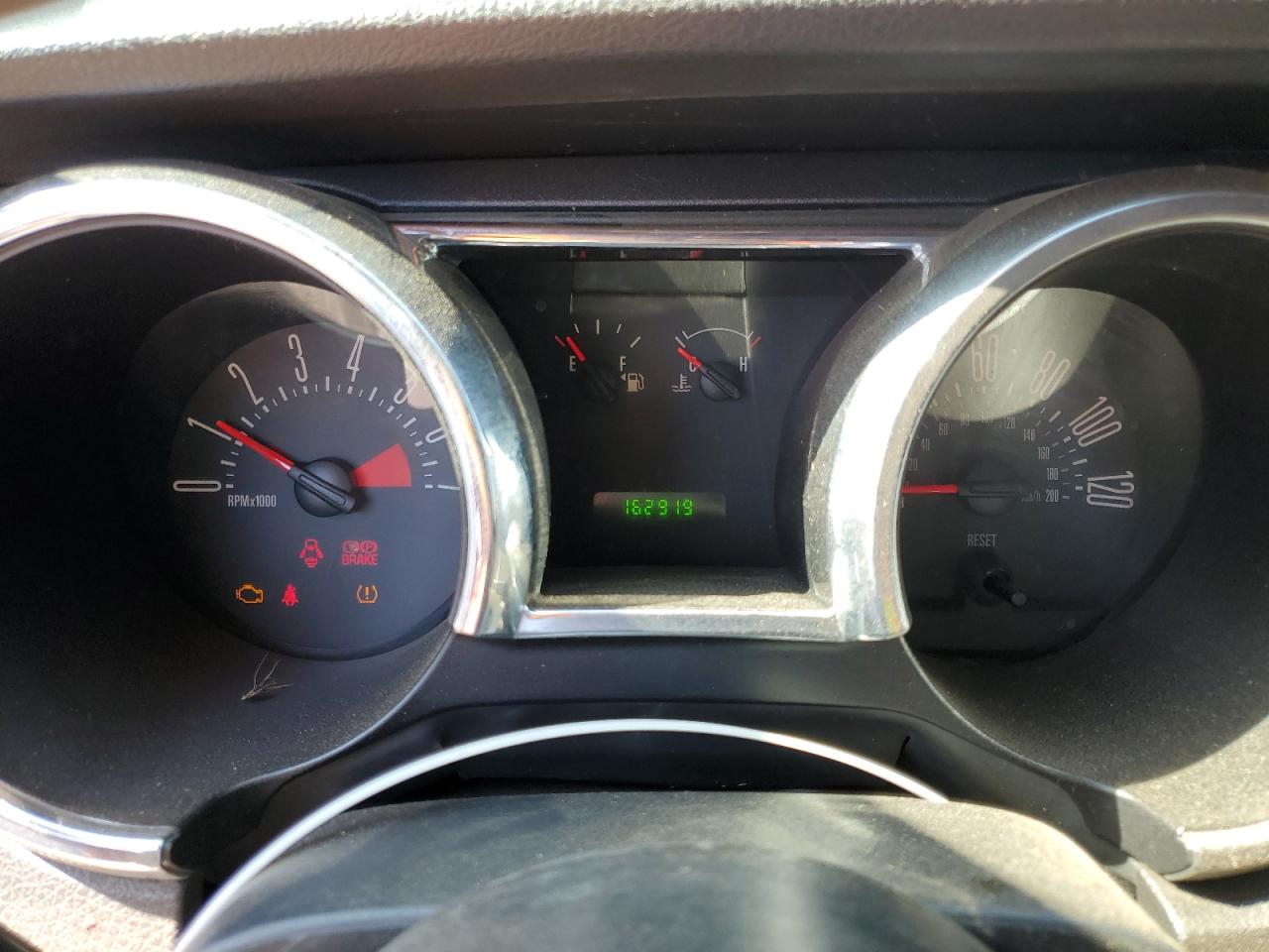 2008 Ford Mustang VIN: 1ZVHT80N285155729 Lot: 66018354