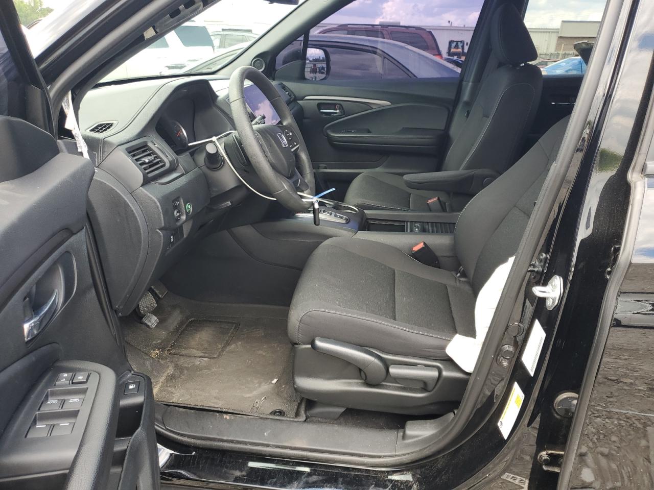 2021 Honda Passport Sport VIN: 5FNYF8H23MB023818 Lot: 61304044