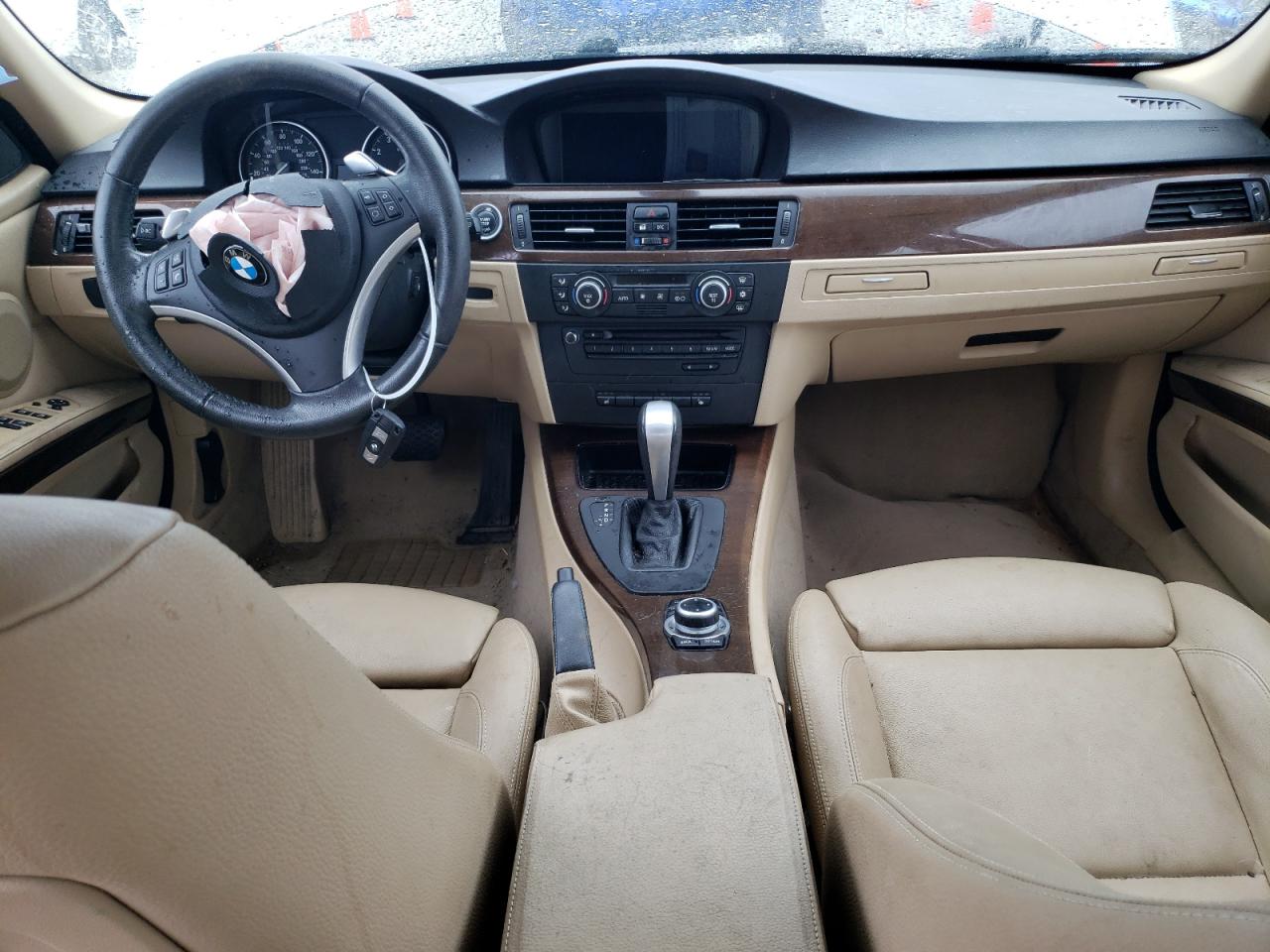 2009 BMW 335 Xi VIN: WBAPL33589A407003 Lot: 59596064