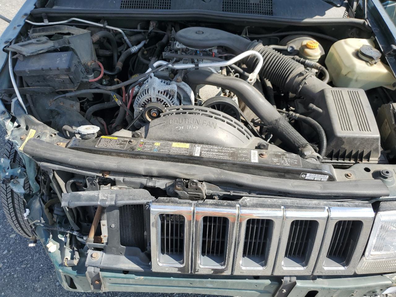 1995 Jeep Grand Cherokee Laredo VIN: 1J4GZ58Y9SC647407 Lot: 61042374