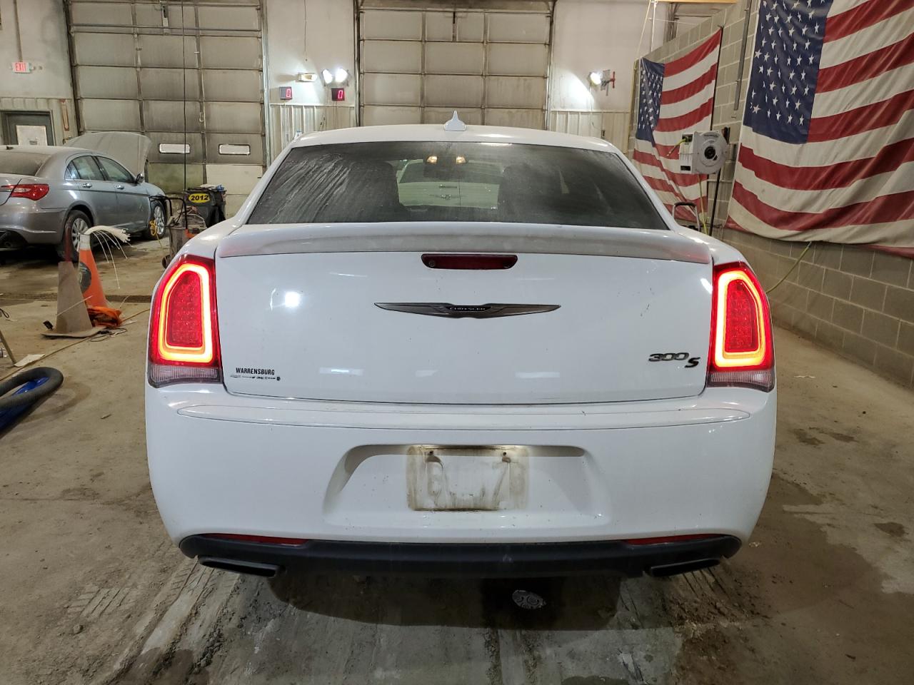 2C3CCABG7HH668751 2017 Chrysler 300 S