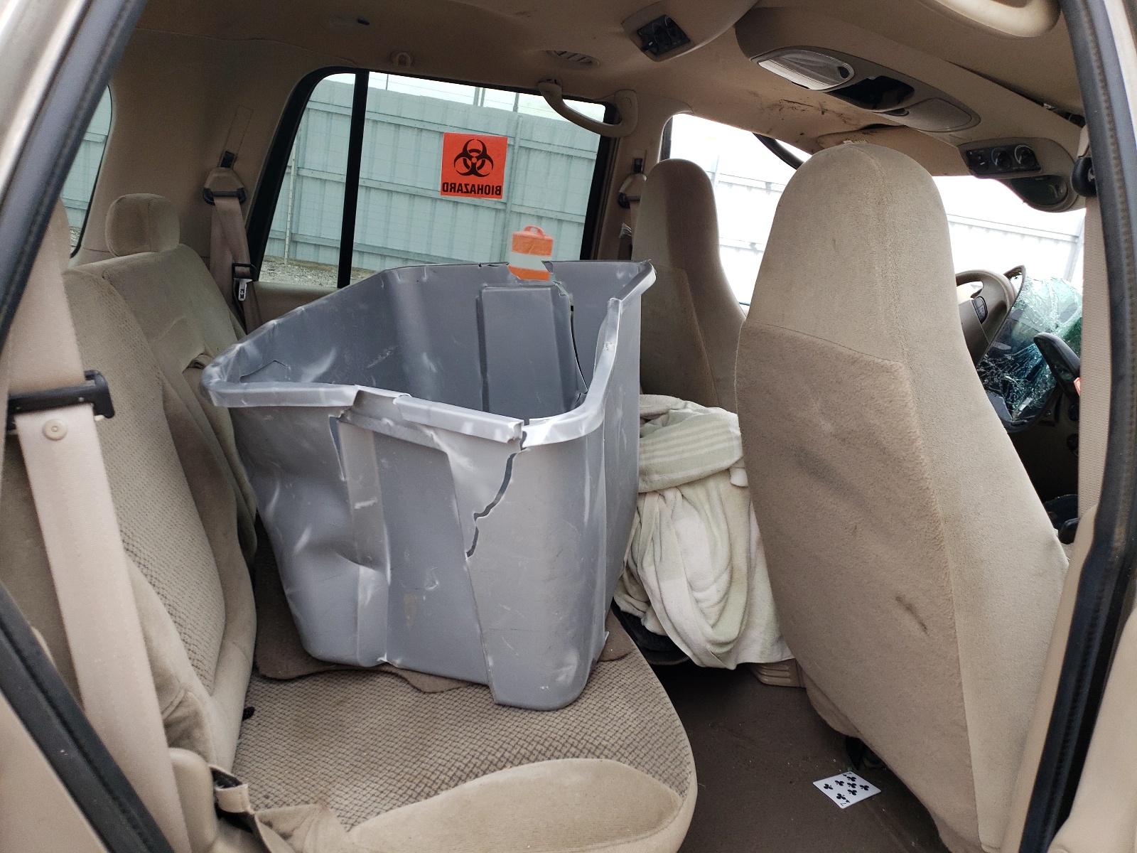 1FMRU16W11LA86718 2001 Ford Expedition Xlt