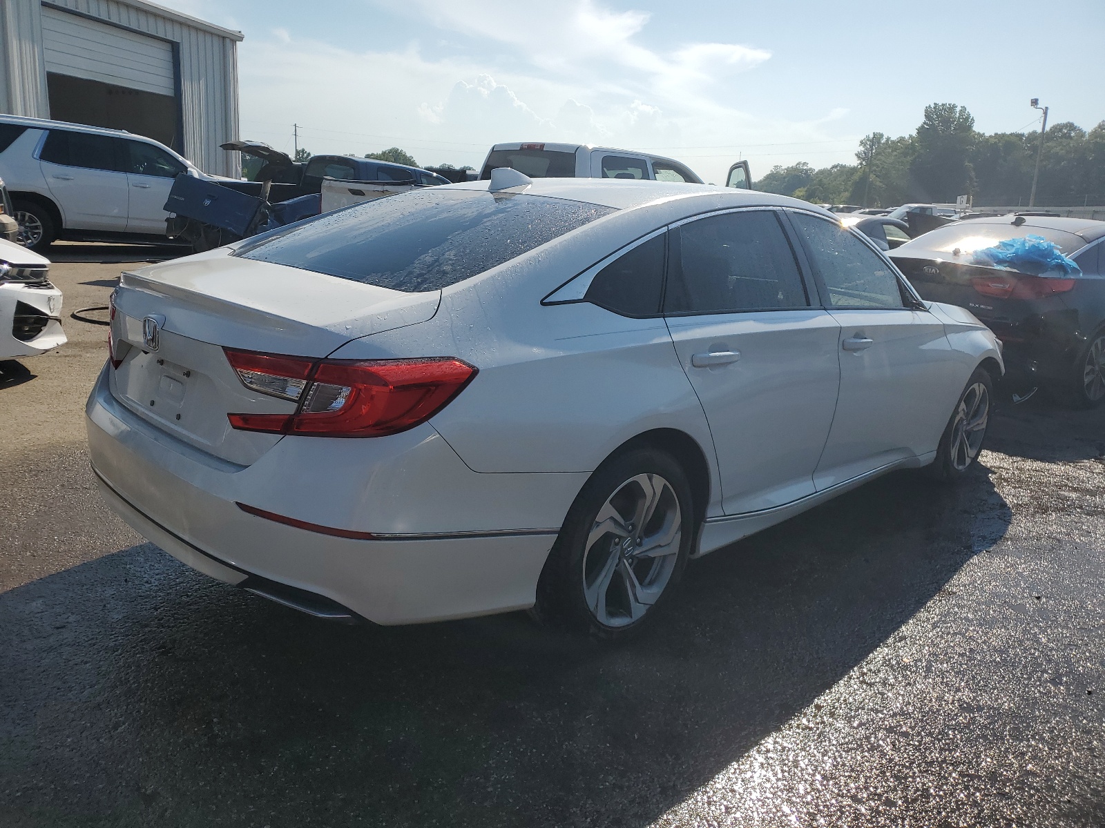 2018 Honda Accord Exl vin: 1HGCV1F64JA175722