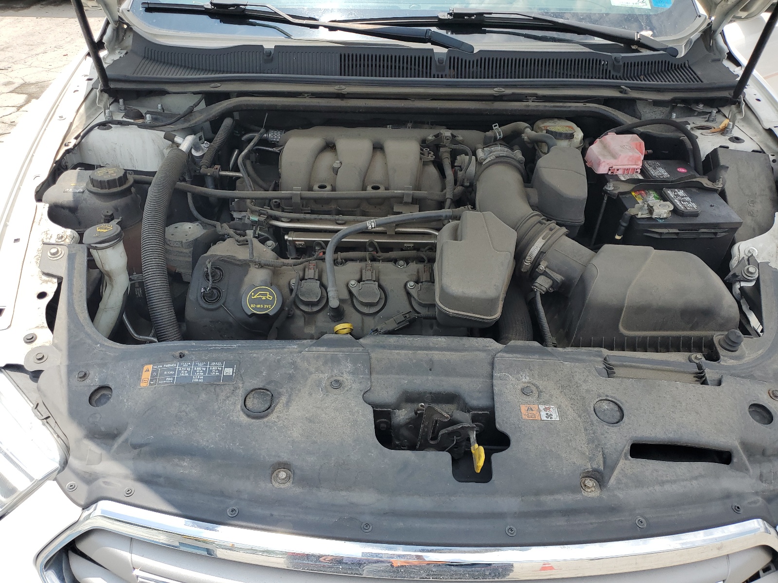 1FAHP2E89FG161512 2015 Ford Taurus Sel