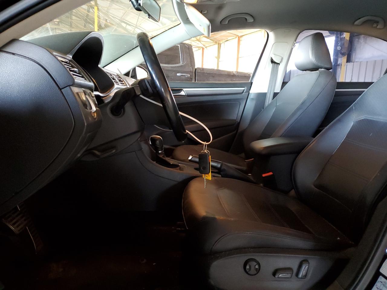 2017 Volkswagen Passat R-Line VIN: 1VWDT7A33HC025878 Lot: 59180184