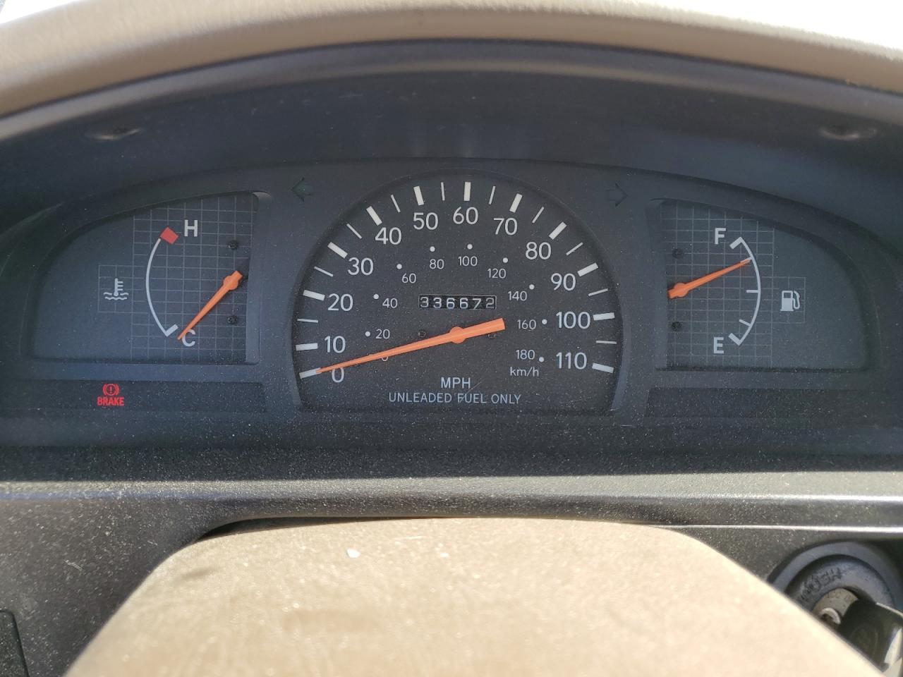 2000 Toyota Tacoma VIN: 5TENL42N4YZ707725 Lot: 58390964