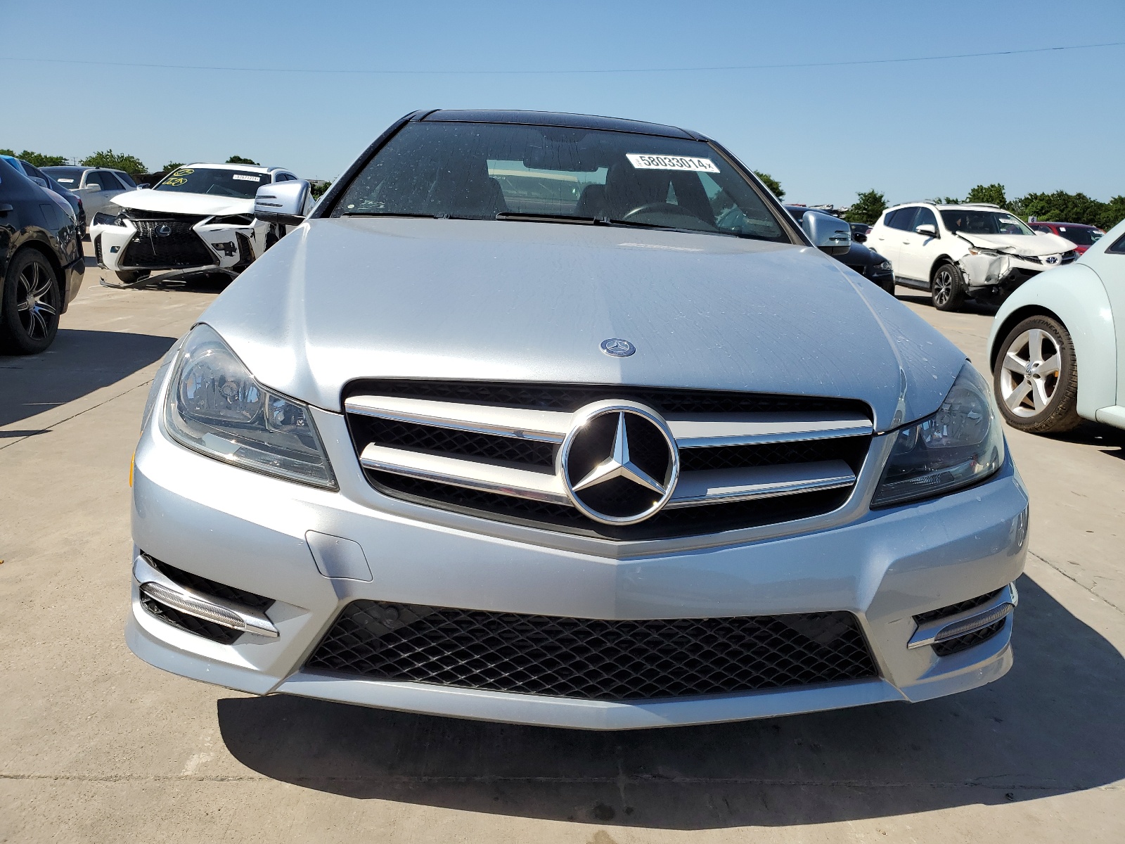 2013 Mercedes-Benz C 250 vin: WDDGJ4HB9DG043988