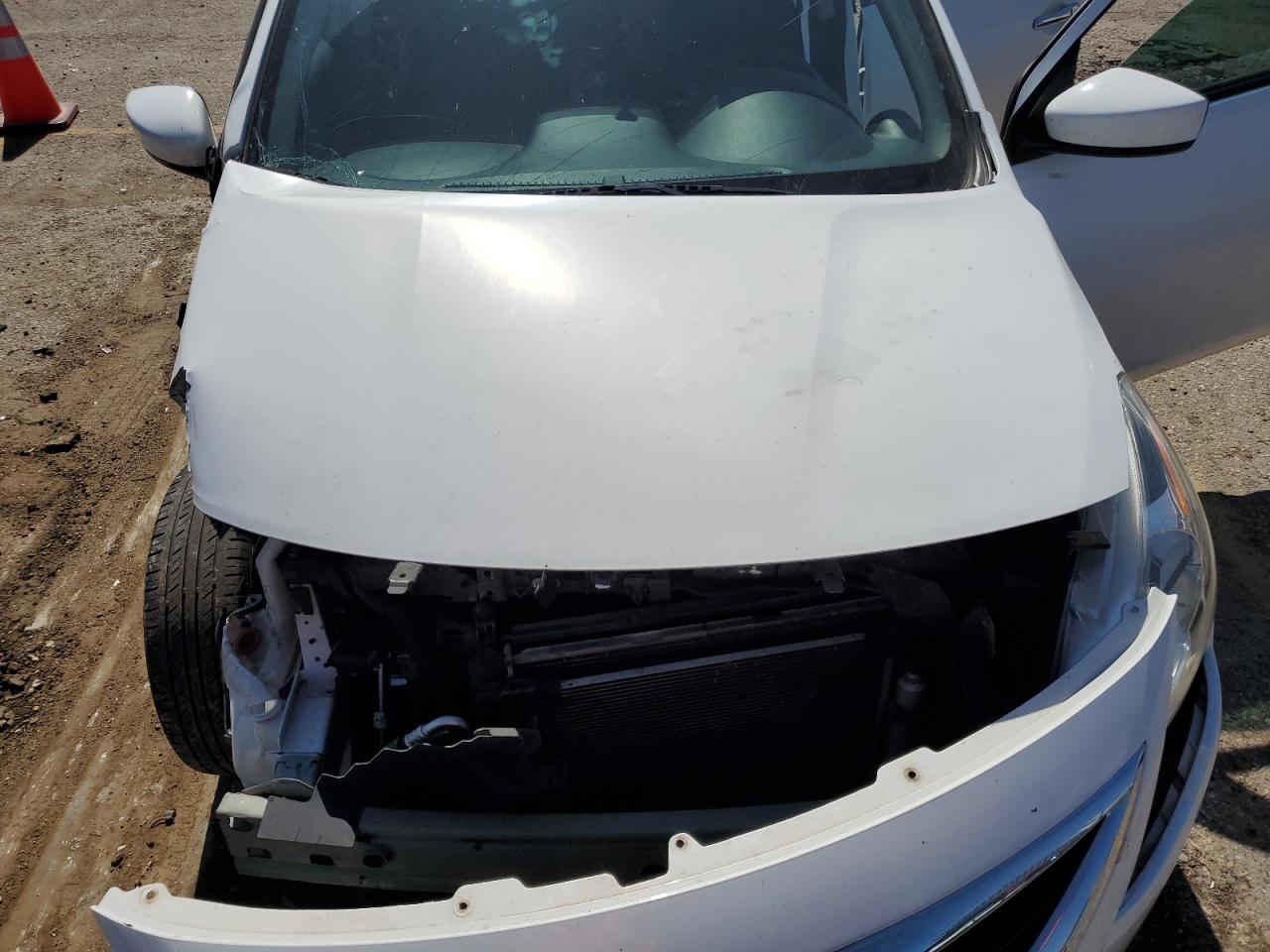 2019 Nissan Versa - Image 12