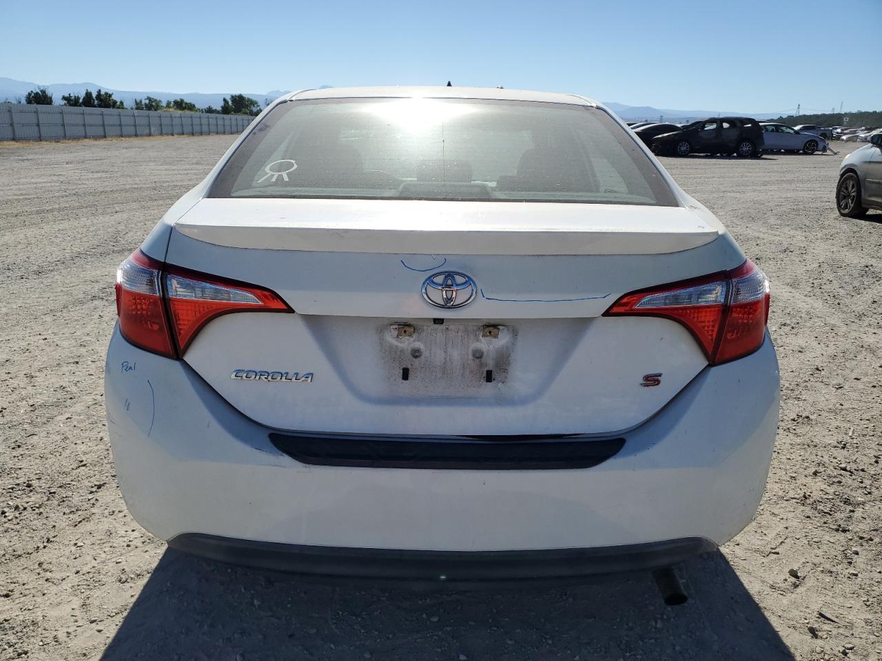 2014 Toyota Corolla L VIN: 5YFBURHE1EP084361 Lot: 57533314