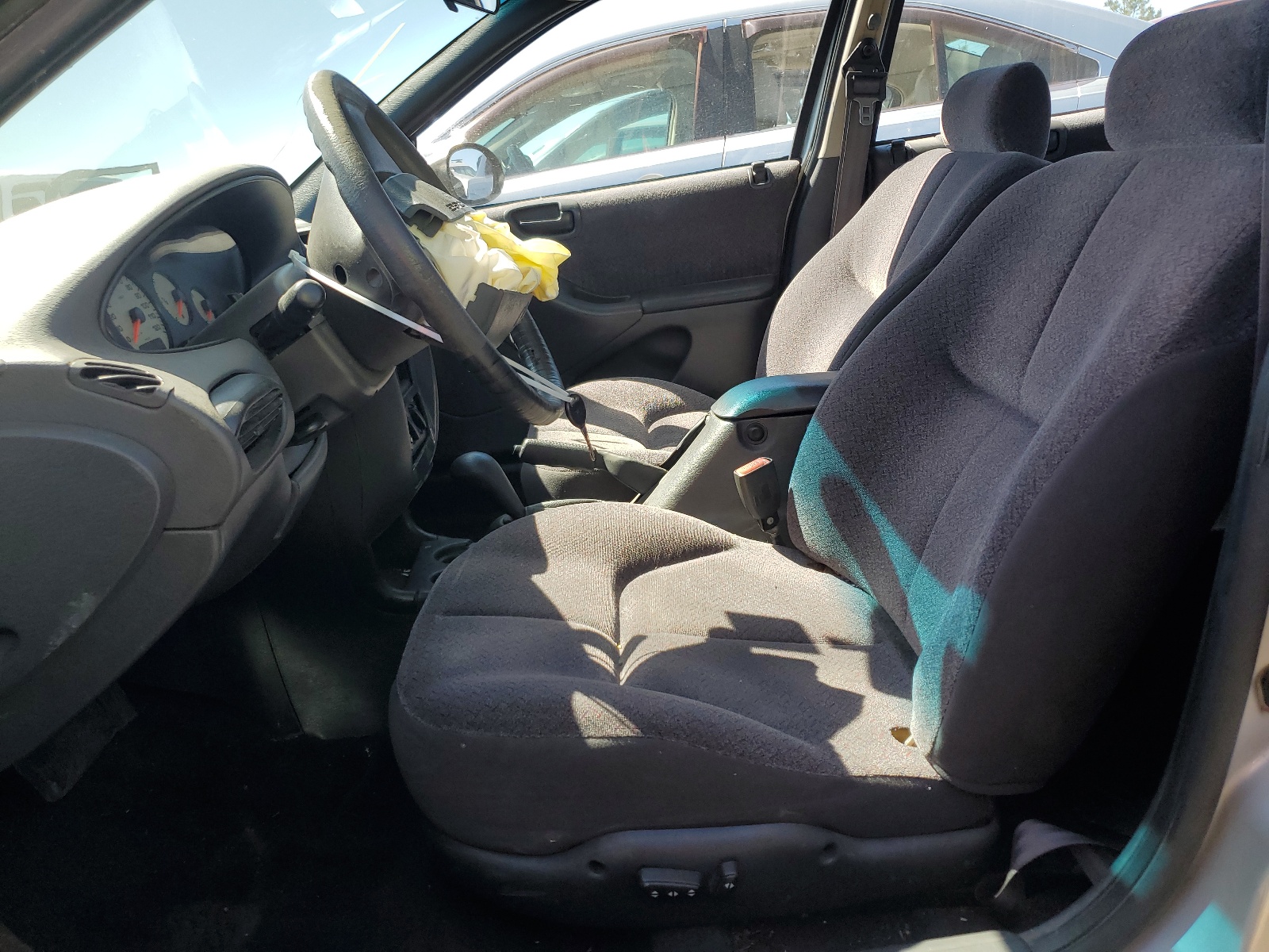 1B3EJ46X1YN199428 2000 Dodge Stratus Se