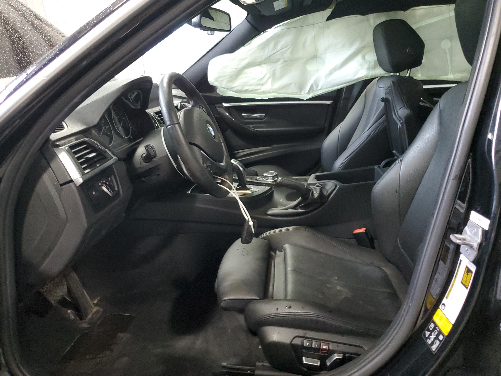 WBA8D9G58HNU59107 2017 BMW 330 Xi