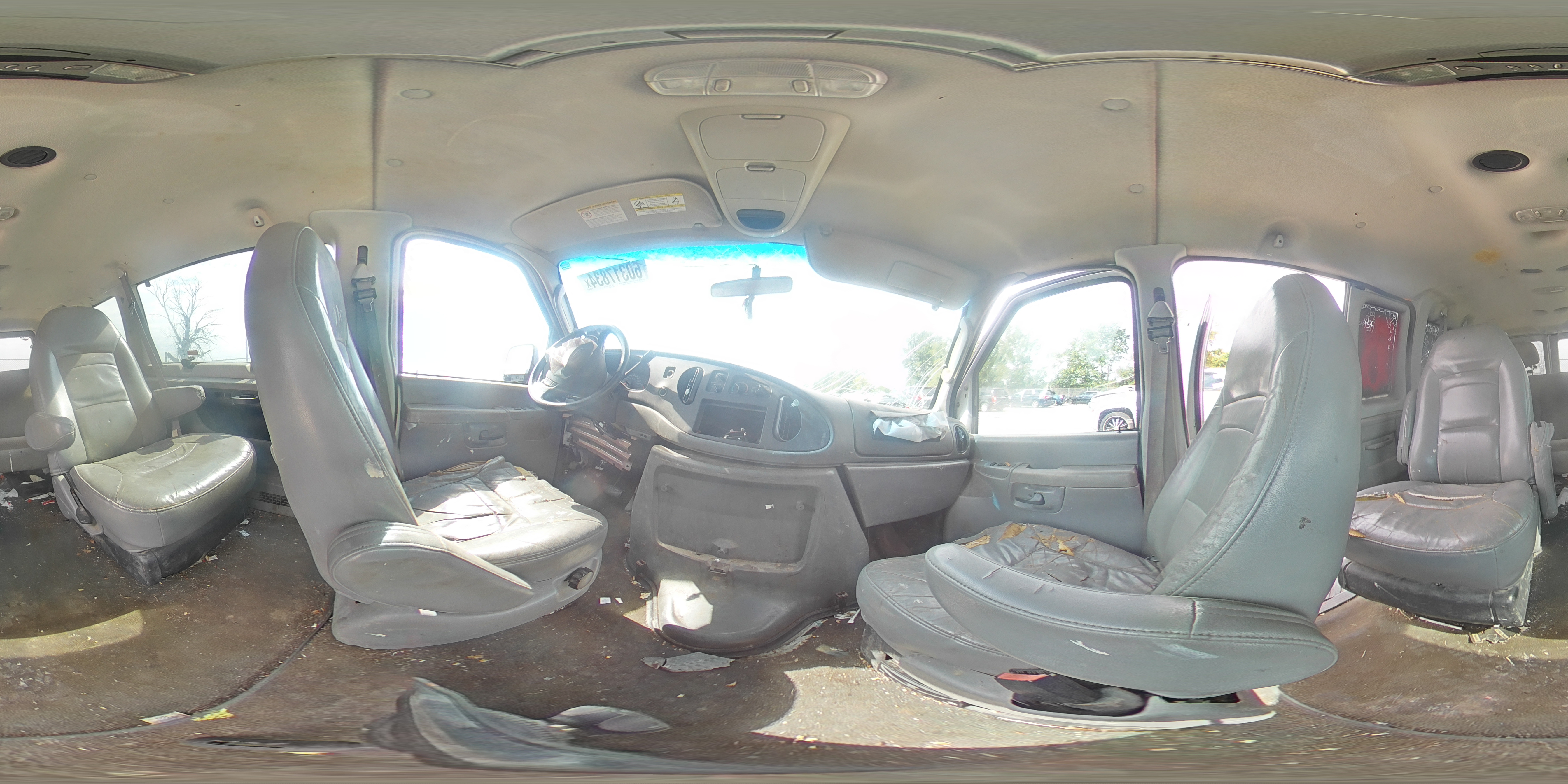 2006 Ford Econoline - Image 13